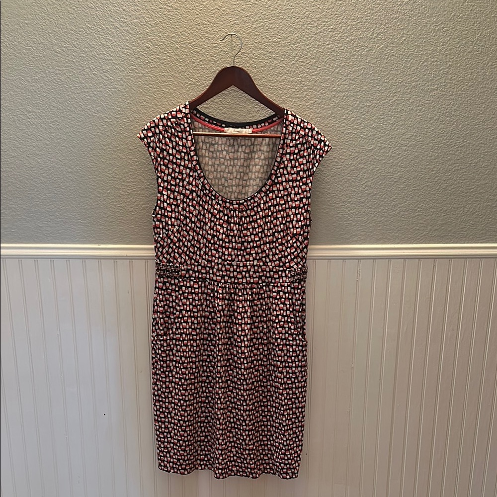 Boden Navy and Pink Scoopneck Dress